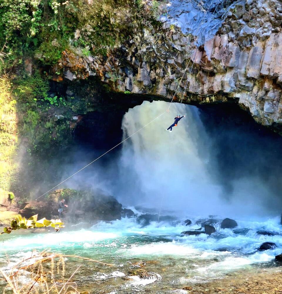 canyoning los mellizos Pucon